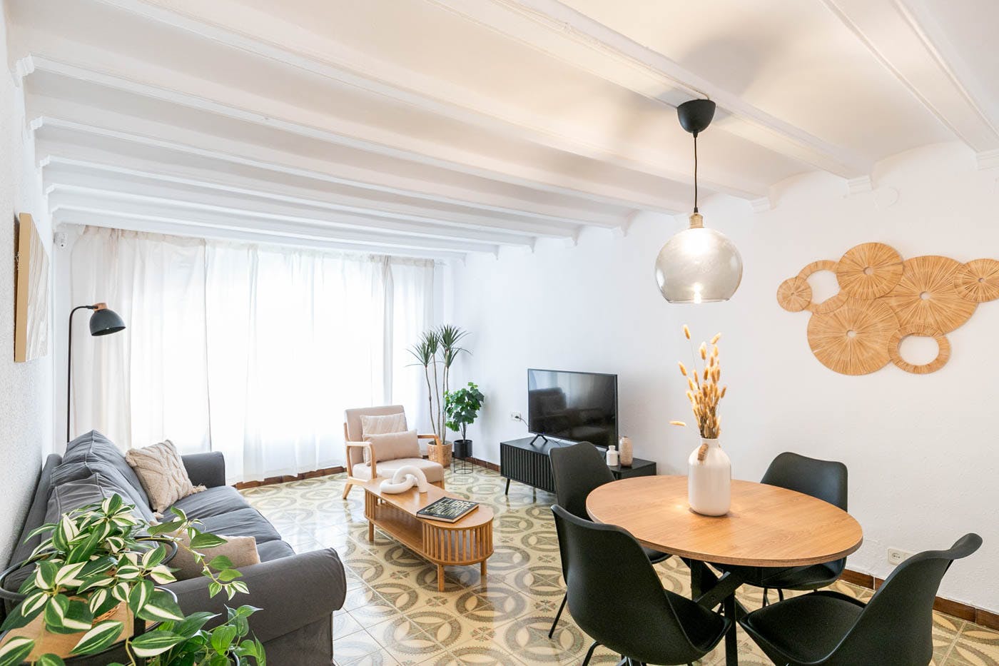 Carrer de Joaquín Costa, Barcelona preview