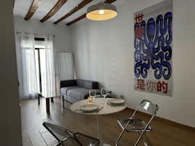 Appartamento in affitto a 1.700 € al mese a Barcelona, Carrer de Sant Bertran
