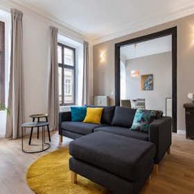 Wohnung zu mieten für 1.390 € pro Monat in Wuppertal, Luisenstraße