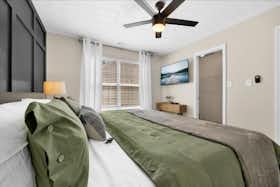 Будинок за оренду для $5,837 на місяць у Lilburn, Durham Ridge Ct NW