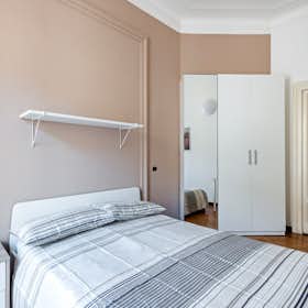 Private room for rent for €965 per month in Milan, Via Podgora