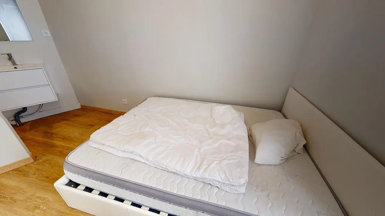 Rue Jeanne Maillotte, Lille preview