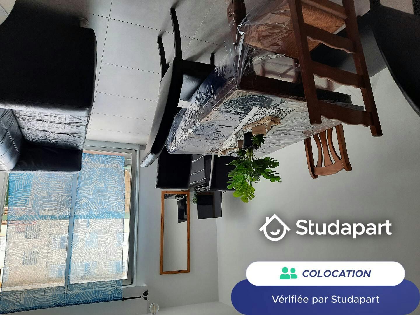 Private room for rent for €580 per month in Nice, Boulevard de la Madeleine