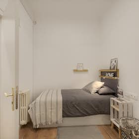 Private room for rent for €815 per month in Barcelona, Carrer de Balmes