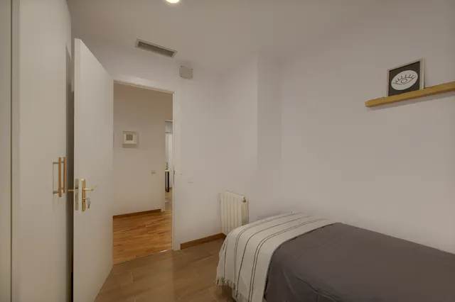 Private room in Carrer de Balmes, Barcelona (1507741) room image 2