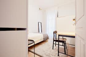 Private room for rent for €480 per month in Turin, Via Ormea