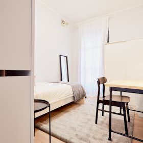 Chambre privée à louer pour 530 €/mois à Turin, Via Ormea