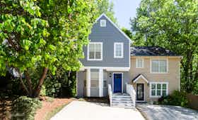 House for rent for $4,200 per month in Smyrna, Laurel Bridge Dr SE