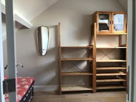 Общая комната сдается в аренду за 650 € в месяц в La Hulpe, Rue des Combattants