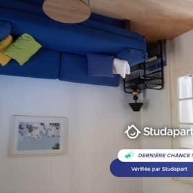 Wohnung for rent for 610 € per month in Bures-sur-Yvette, Avenue de l'Espérance