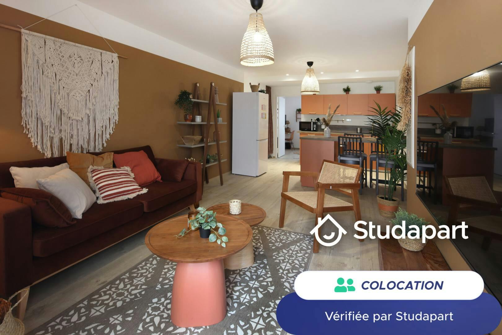 Private room for rent on Rue Ravat, Lyon - Vue 3
