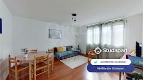 Apartment for rent for €857 per month in Nantes, Rue de l'Hippodrome