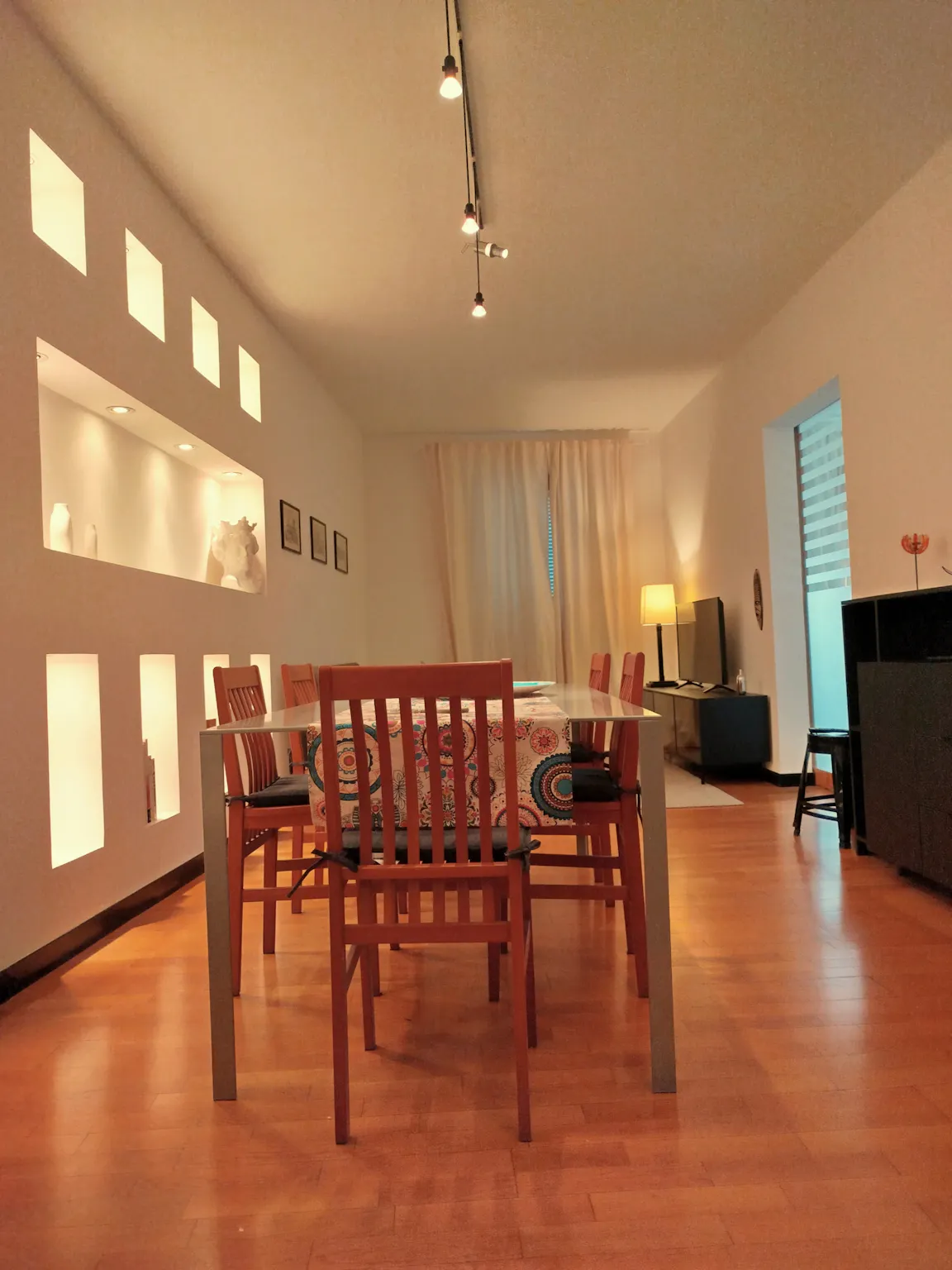 2-Bedroom Apartment in Via dei Rossi, Siena 4