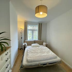 WG-Zimmer zu mieten für 530 € pro Monat in Schaerbeek, Rue Frans Binjé