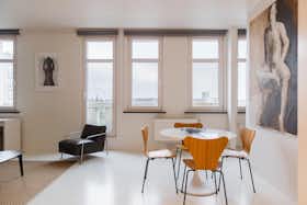Appartement te huur voor € 1.450 per maand in Antwerpen, Jan van Rijswijcklaan