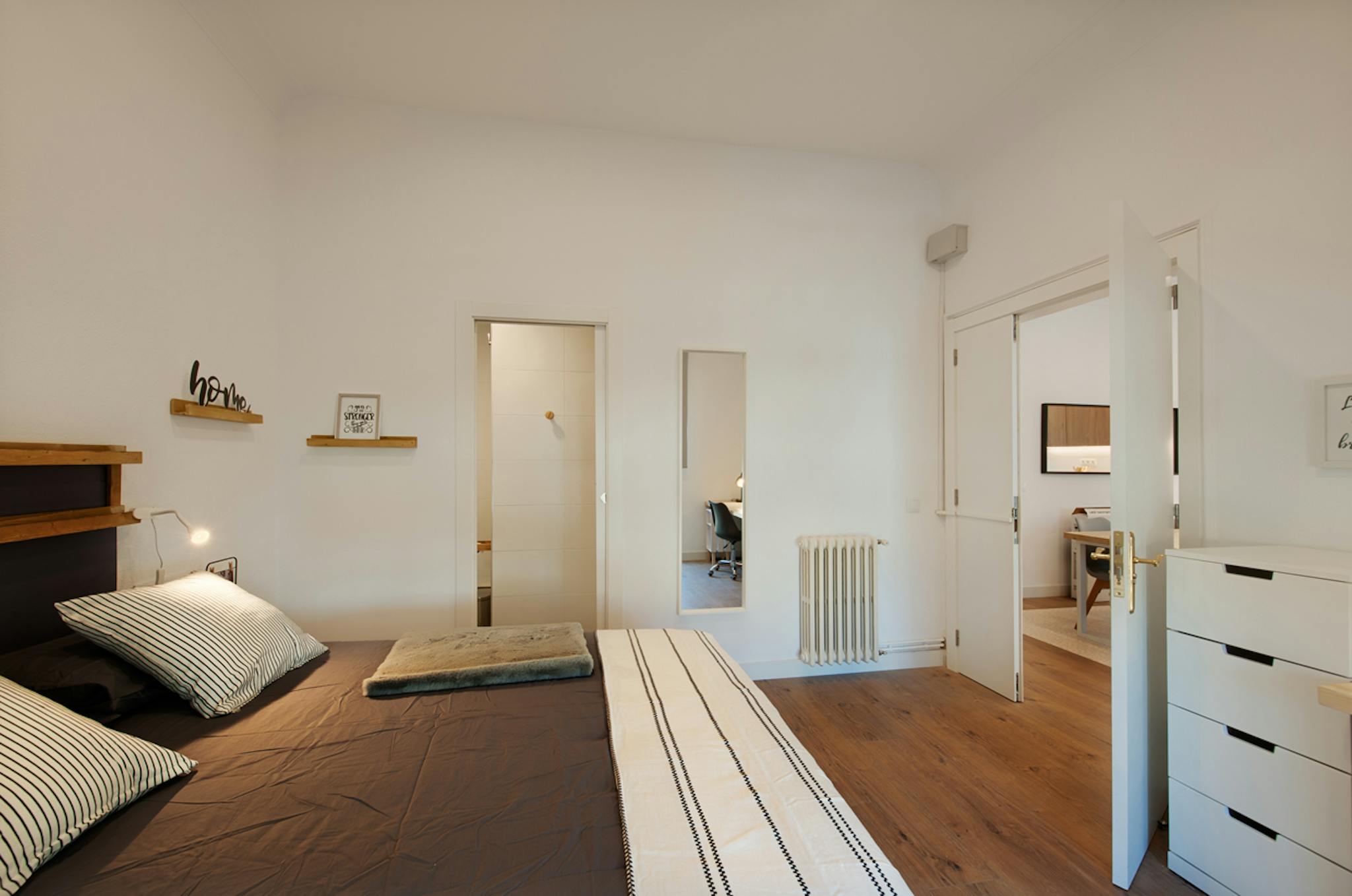 Carrer de Balmes, Barcelona preview