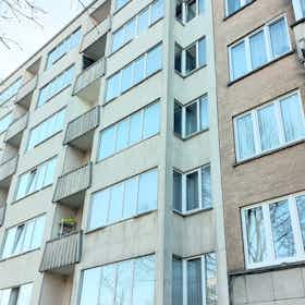 Квартира за оренду для 1 500 EUR на місяць у Koekelberg, Boulevard Louis Mettewie