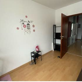 WG-Zimmer for rent for 657 € per month in Oberursel (Taunus), Usastraße