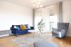 公寓 正在以 €2,850 的月租出租，其位于 Berlin, Friedrichshagener Straße