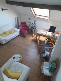 Lägenhet att hyra för 750 € i månaden i Ixelles, Rue Léon Cuissez