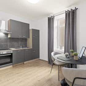 Lägenhet att hyra för 1 300 € i månaden i Leoben, Pestalozzistraße