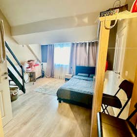 Отдельная комната сдается в аренду за 620 € в месяц в Woluwe-Saint-Lambert, Chaussée de Roodebeek