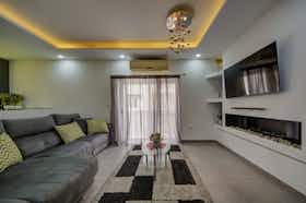 Apartamento en alquiler por 2300 € al mes en Santa Venera, Triq il-Parata