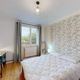 私人房间 正在以 €474 的月租出租，其位于 Cognin, Rue des Écoles