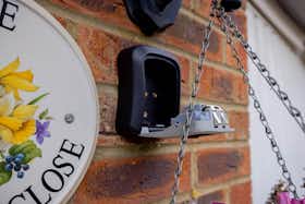 Дом сдается в аренду за 4 347 £ в месяц в Corby, Carlisle Close