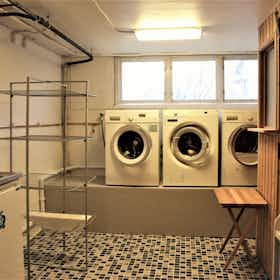 Private room for rent for SEK 7,000 per month in Göteborg, Lunnatorpsgatan
