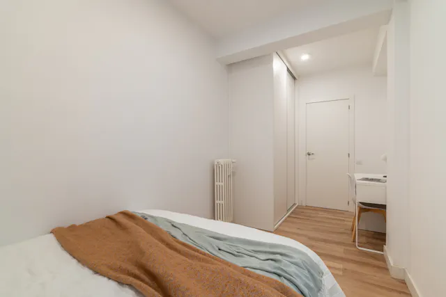 Private room in Carrer de Balmes, Barcelona (1508504) room image 2