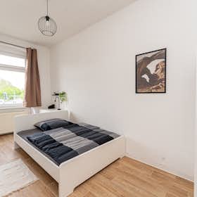Private room for rent for €650 per month in Berlin, Glienicker Straße