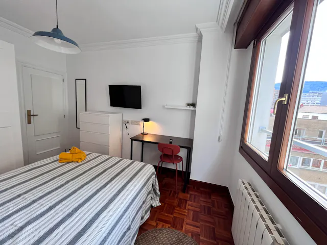 Private room in Errekalde plaza, Bilbao (1508540) room image 1