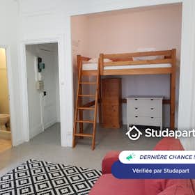 Apartamento for rent for 388 € per month in Troyes, Rue de la Pierre