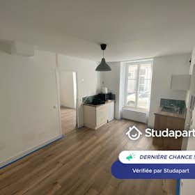 Appartement for rent for 520 € per month in Angers, Rue Billard