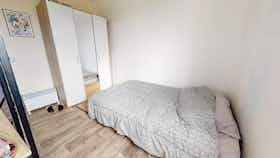Private room for rent for €340 per month in Villeneuve-d'Ascq, Rue Eugène Delacroix