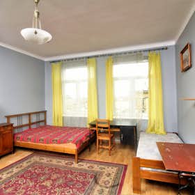 Apartment for rent for PLN 4,200 per month in Kraków, ulica Basztowa