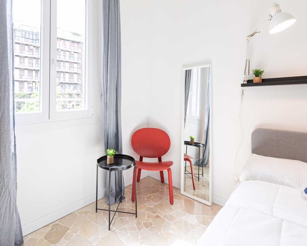 Largo Cavalieri di Malta, Milan