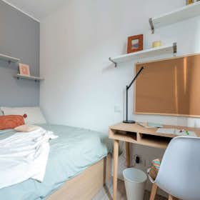 Habitación privada en alquiler por 655 € al mes en Padova, Via Ospedale Civile