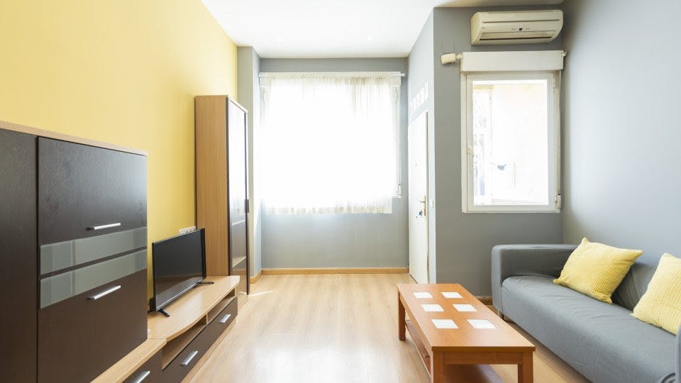 Apartment for rent for €916 per month in Madrid, Calle Matilde Hernández