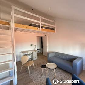 Private room for rent for €520 per month in Dijon, Rue des Buttes