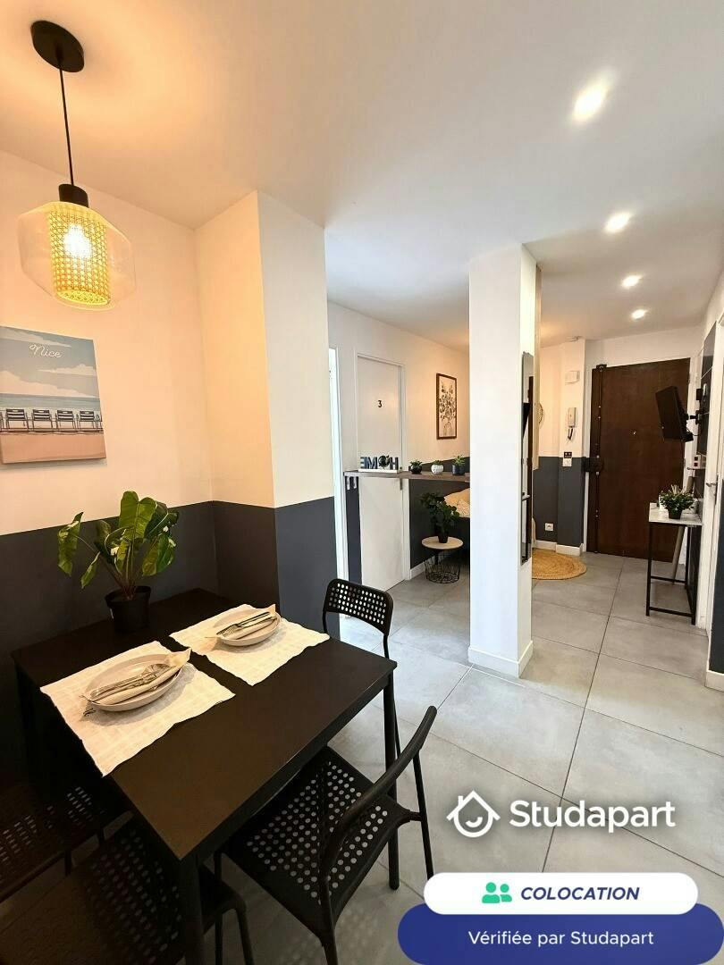 Cameră privată de închiriat pentru 610 EUR pe lună în Nice, Impasse du Mont Rabeau