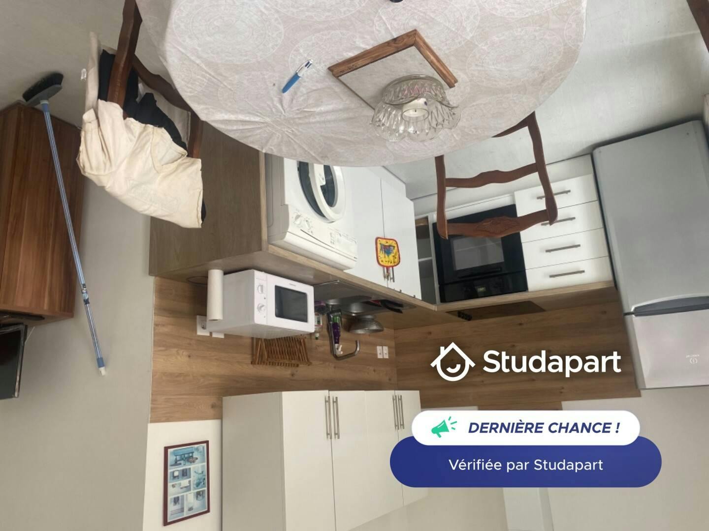 Private room for rent on Rue du Tondu, Bordeaux - Vue 3