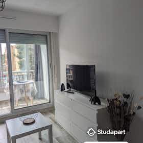 公寓 正在以 €520 的月租出租，其位于 Saint-Mandrier-sur-Mer, Avenue Fliche Bergis