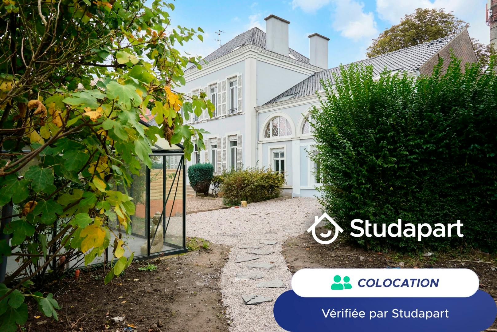Private room for rent on Rue du Maréchal Foch, Loos - Skats 6