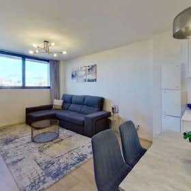 Apartamento for rent for 1400 € per month in Madrid, Calle de Alcalá