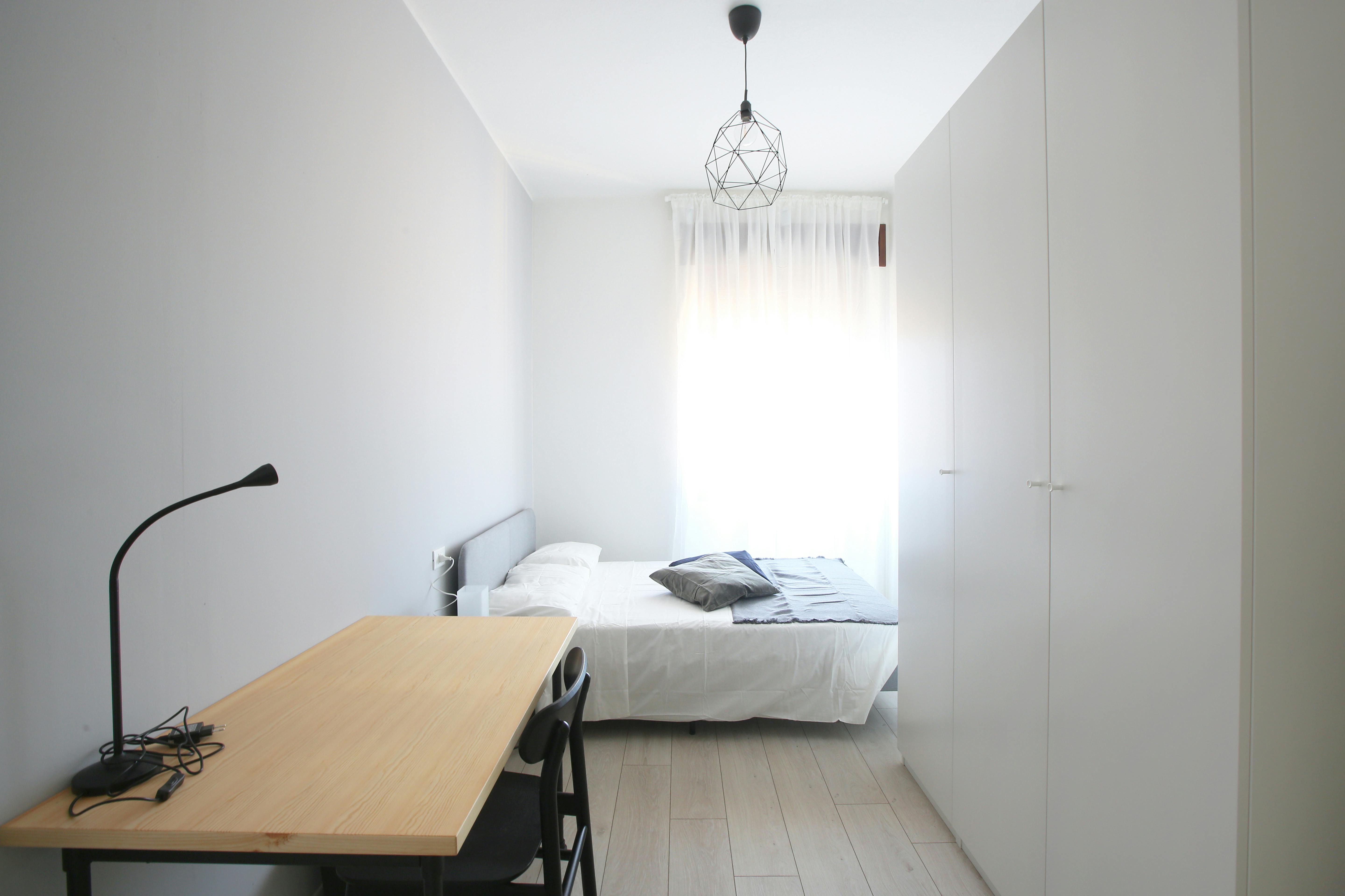 Private room for rent for €410 per month in Modena, Via Giuseppe Soli