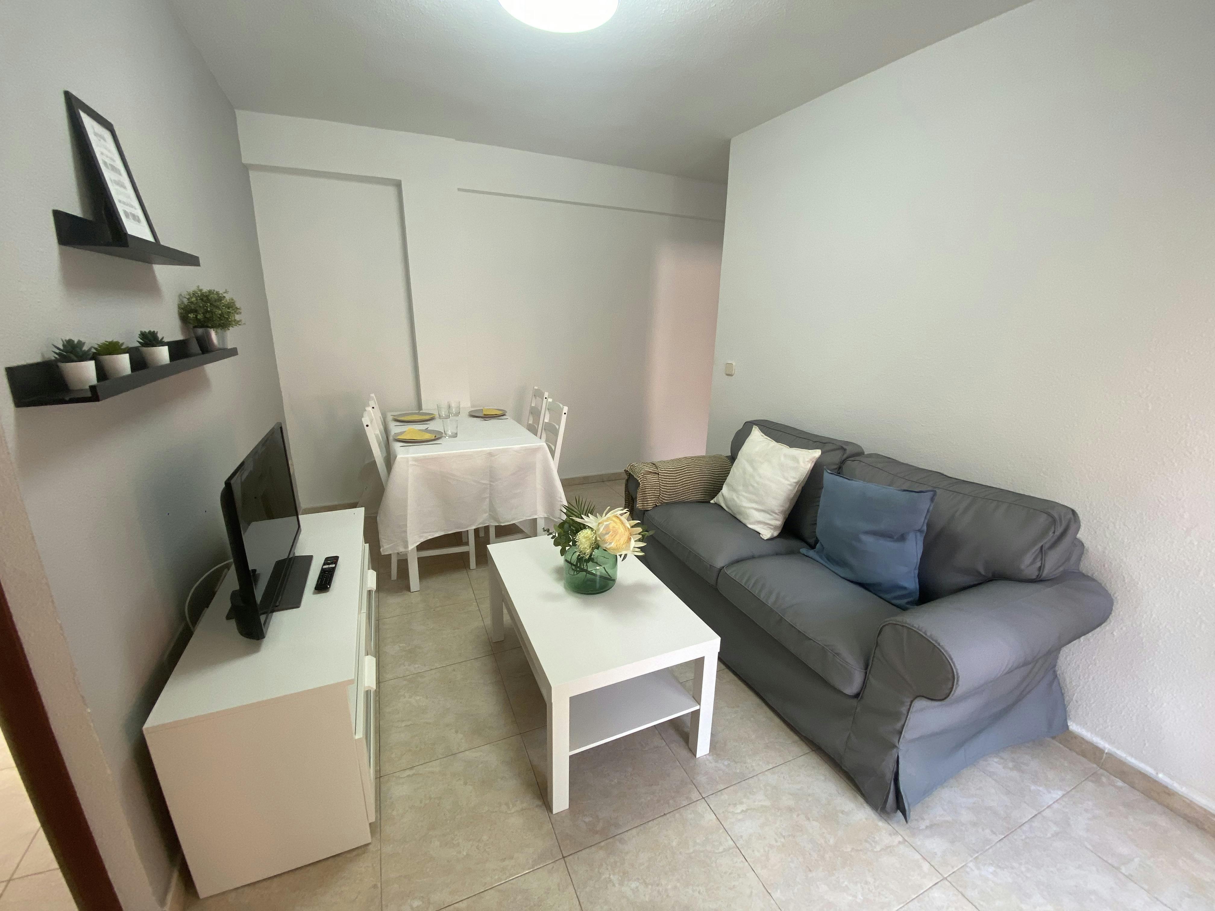 Квартира сдается в аренду за 1 335 € в месяц в Madrid, Calle de Calahorra