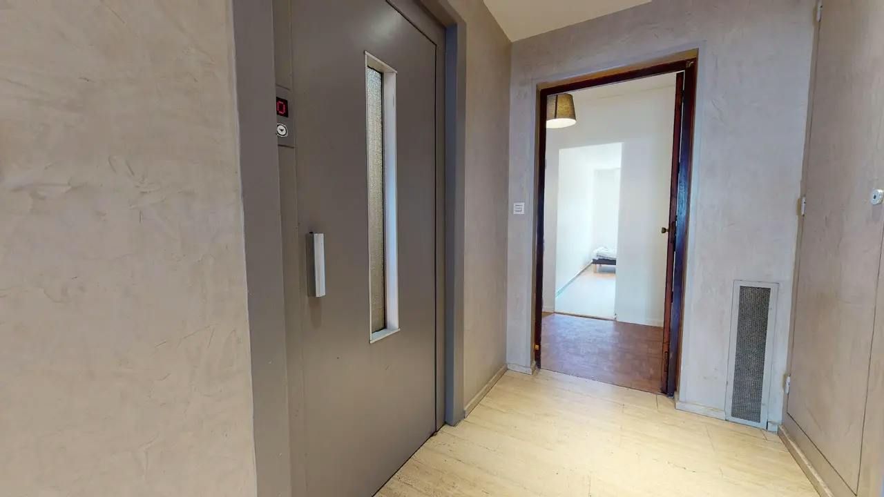 Private room in Rue Lamothe, Lyon (1509183) room image 6