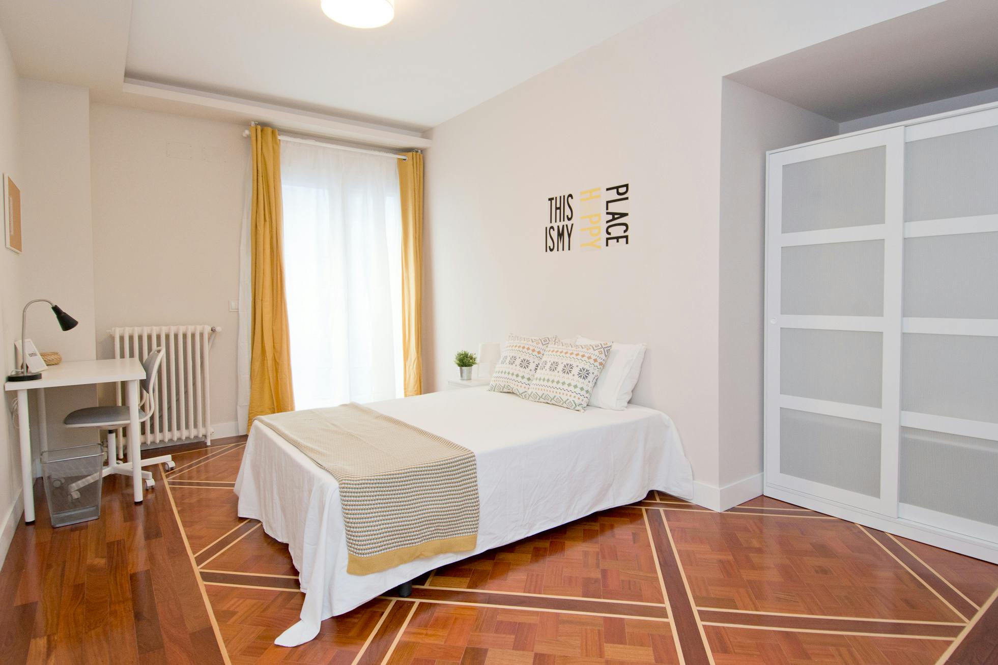 Calle de Ventura Rodríguez, Madrid preview